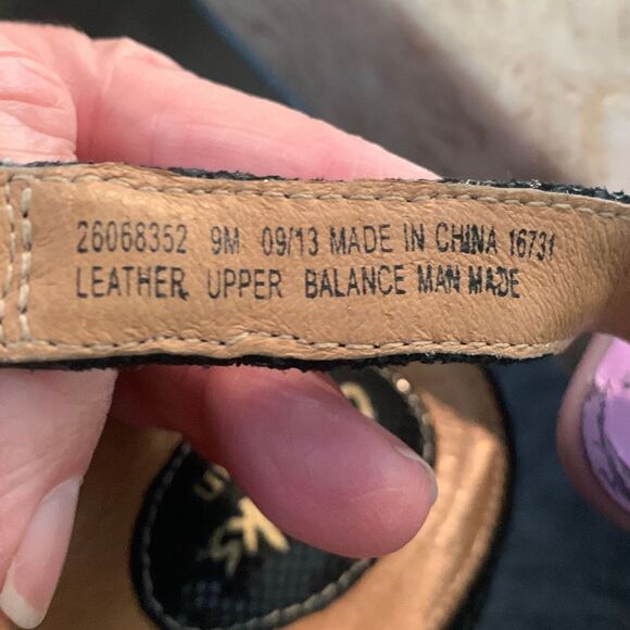 Clark’s Black Adjustable Sandals NWOT - Picture 7 of 7